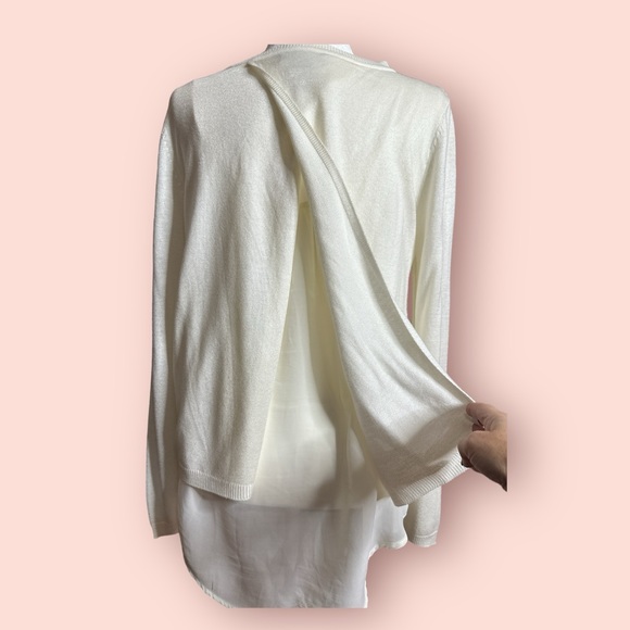 Lightweight sweater with built-in shell, size M - Picture 4 of 5